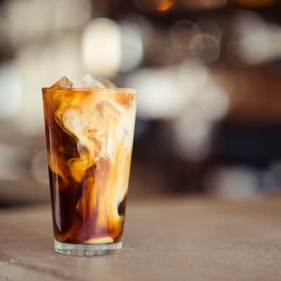 Cà phê sữa đá cả đời (60 năm cuộc đời)